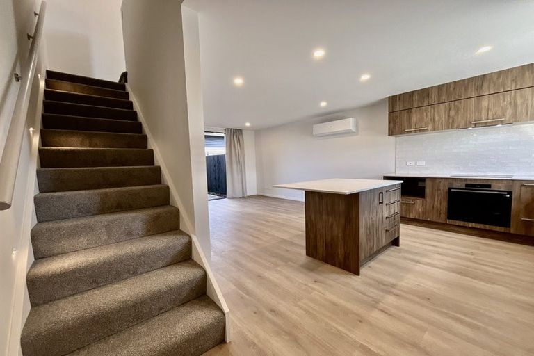 Photo of property in 2/26 Winton Street, St Albans, Christchurch, 8014