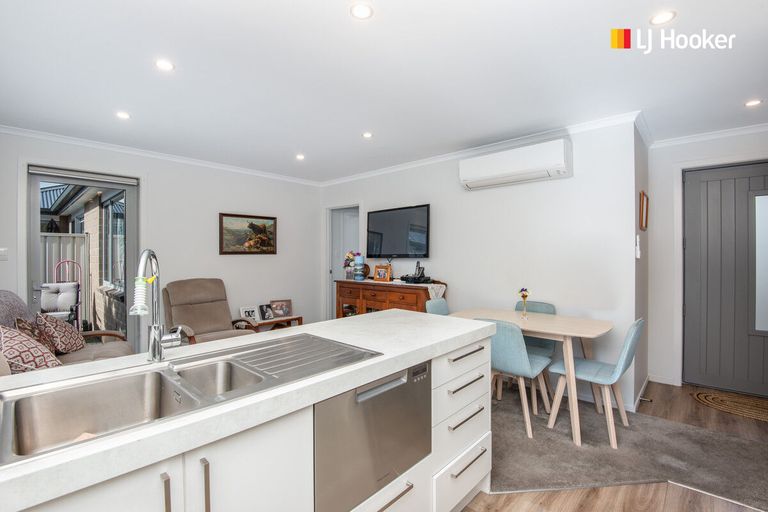 Photo of property in 8 Maranatha Mews, Mosgiel, 9024