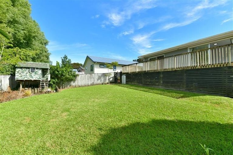 Photo of property in 151 Brian Crescent, Stanmore Bay, Whangaparaoa, 0932