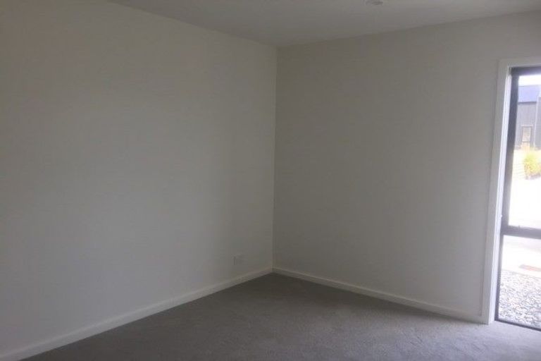 Photo of property in 4 Kotuku Lane, Jacks Point, Queenstown, 9371