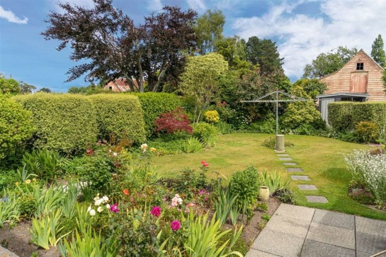 Photo of property in 10 Chamberlain Road, Masterton, 5810