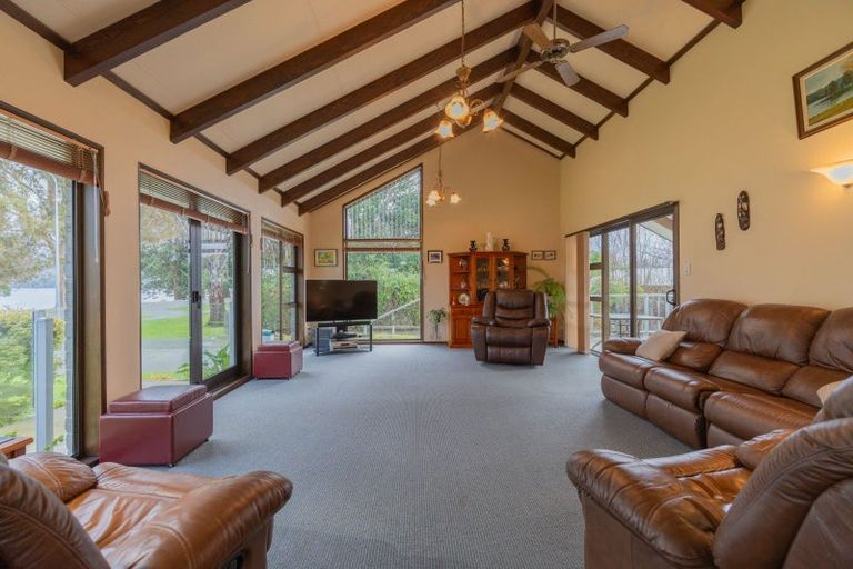 Photo of property in 120 Te Anau Terrace, Te Anau, 9600