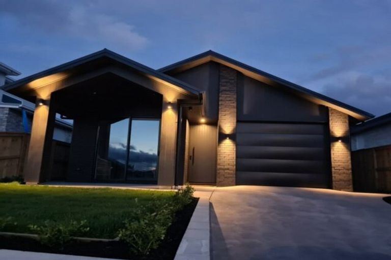 Photo of property in 49 Harakeke Drive, Wharewaka, Taupo, 3330