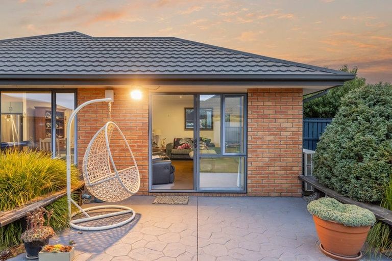 Photo of property in 16 Kildare Street, Northwood, Christchurch, 8051