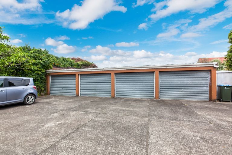 Photo of property in 2/4 Erson Avenue, Royal Oak, Auckland, 1061