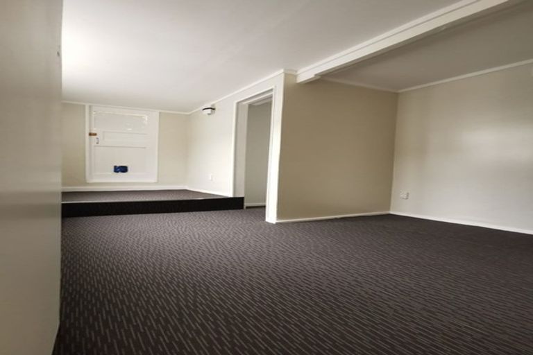 Photo of property in 10 Korokoro Road, Korokoro, Lower Hutt, 5012