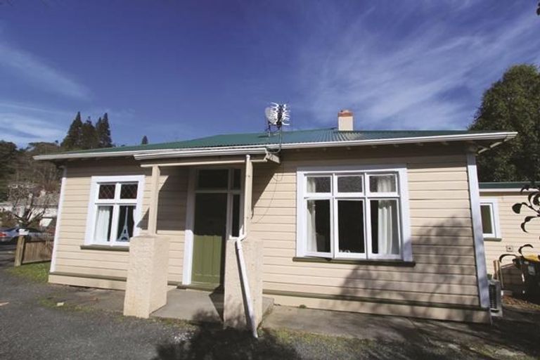 Photo of property in 17 Knox Street, North East Valley, Dunedin, 9010