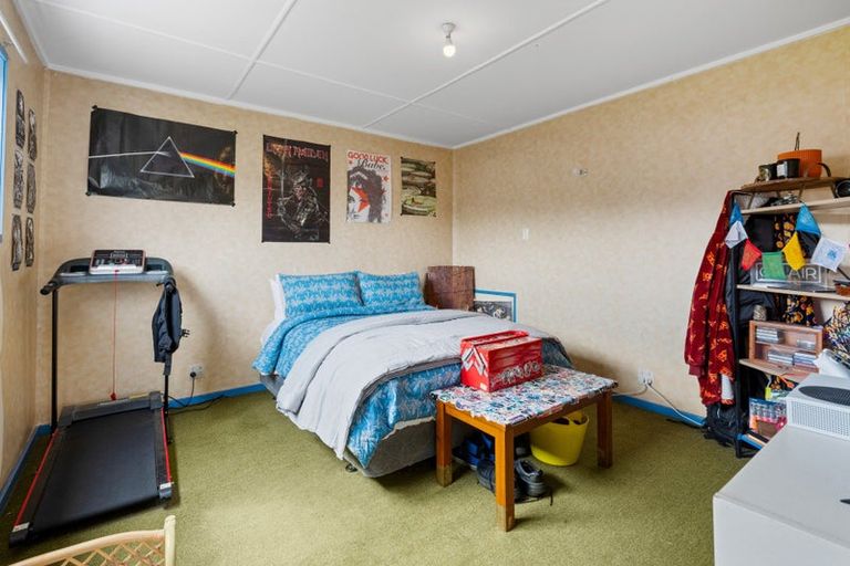 Photo of property in 10 Beach Street, Waikouaiti, 9510