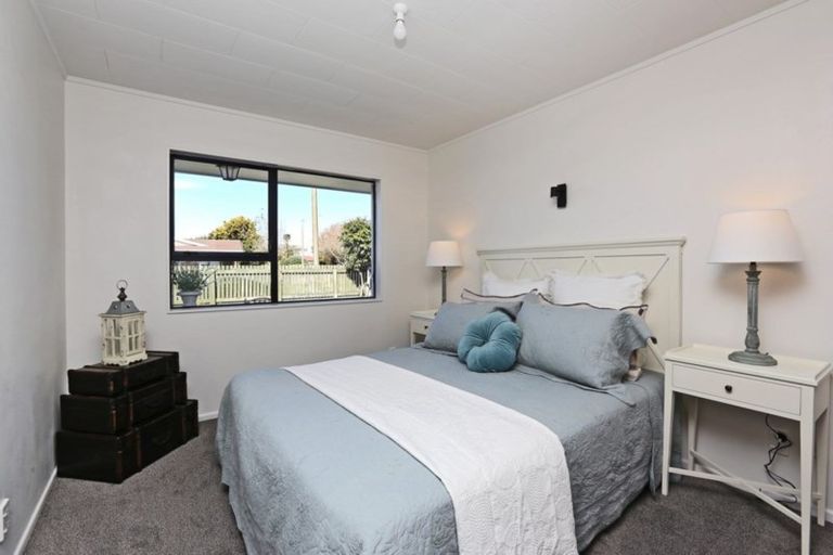 Photo of property in 1/800 Miller Street, Hastings, 4122