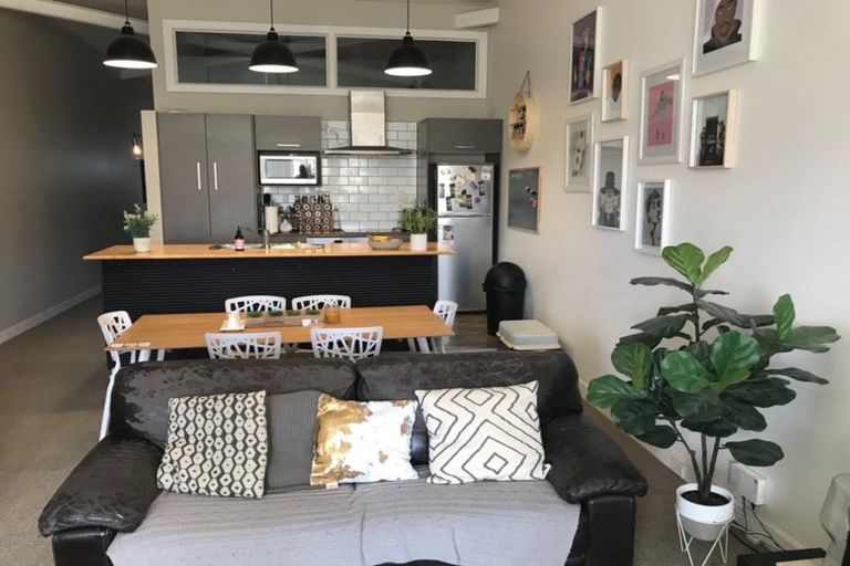 Photo of property in 2b/164 Vivian Street, Te Aro, Wellington, 6011