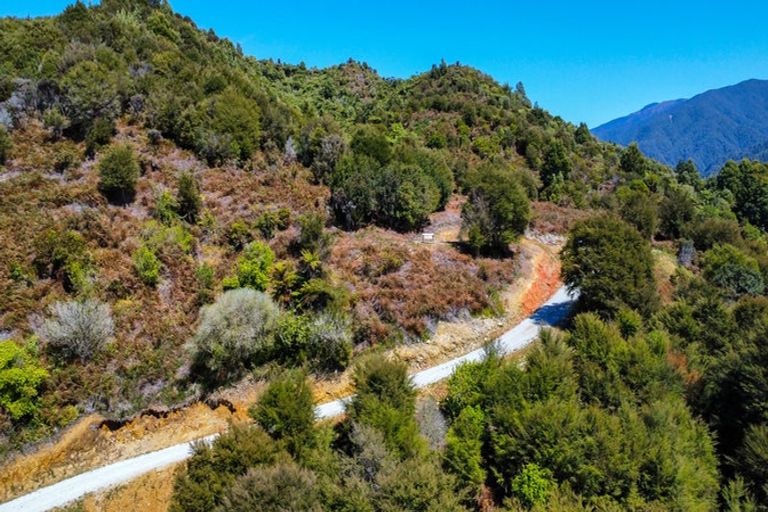 Photo of property in 303 Mccallum Road, Takaka, 7183