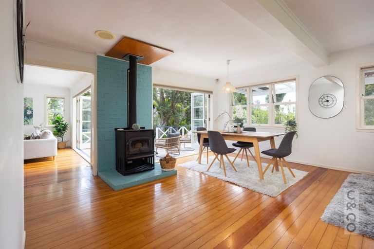 Photo of property in 244 School Road, Waimauku, 0881