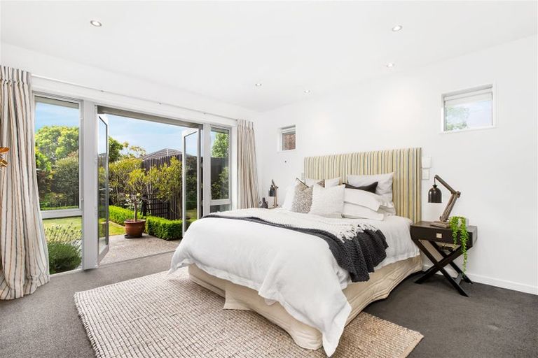 Photo of property in 70a Jeffreys Road, Fendalton, Christchurch, 8052