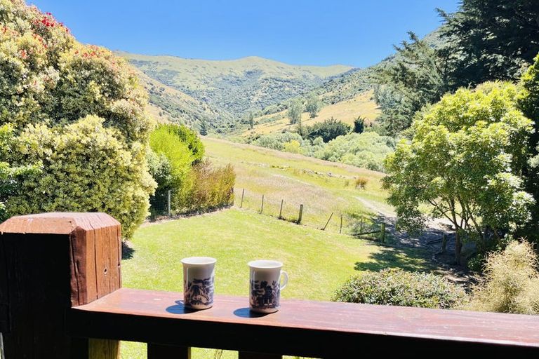 Photo of property in 50 Council Hill Road, Little River, 7591