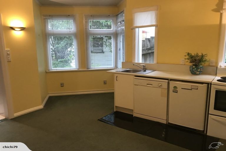 Photo of property in 44 Crawford Road, Kilbirnie, Wellington, 6022