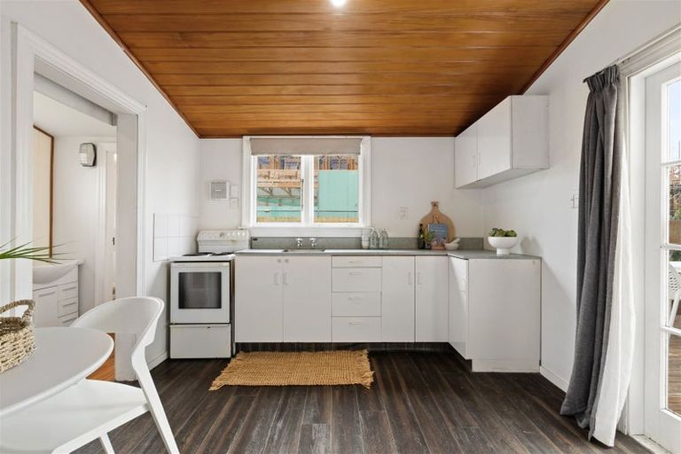 Photo of property in 46 Hopkins Street, Woolston, Christchurch, 8023