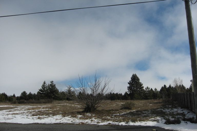 Photo of property in 52 Glencairn Road, Twizel, 7901