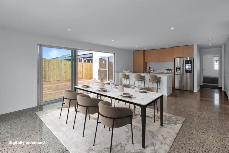 Photo of property in 111 Kaurinui Crescent, One Tree Point, 0118