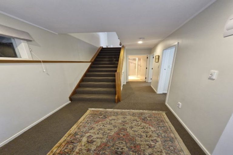 Photo of property in 2a Warwick Street, Wilton, Wellington, 6012