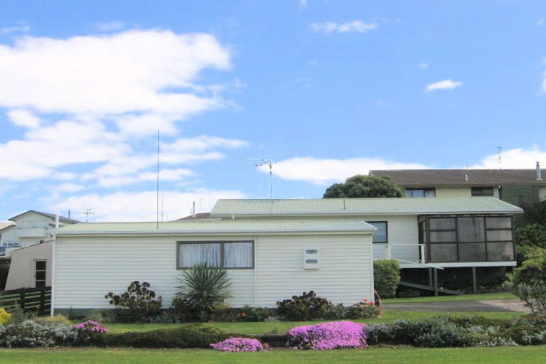 Photo of property in 62 Citrus Avenue, Waihi Beach, 3611