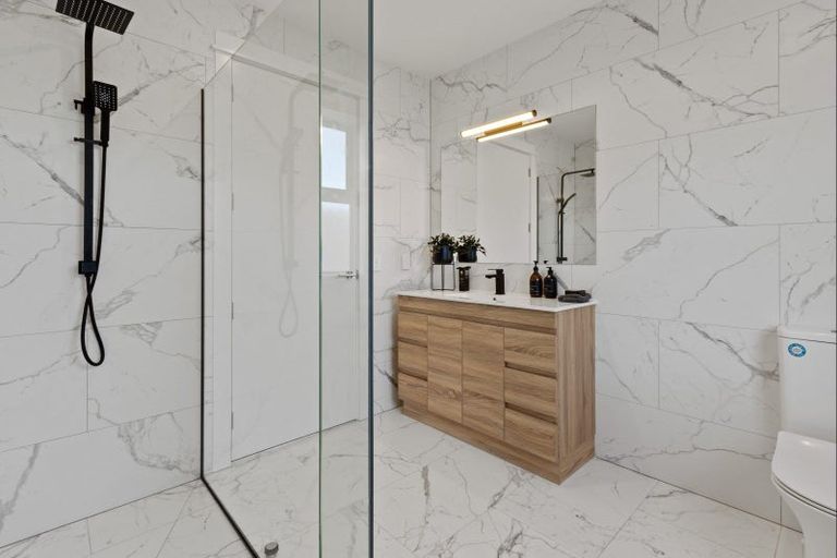 Photo of property in 16 Ruapehu Road, Poraiti, Napier, 4112