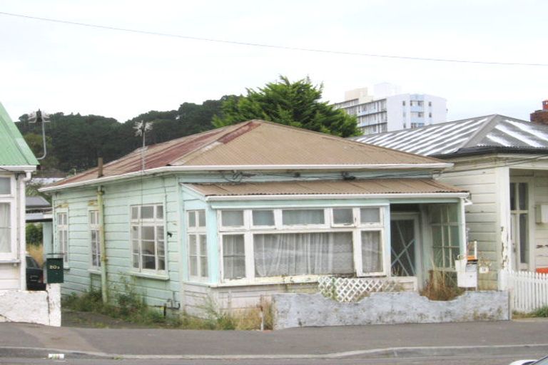 Photo of property in 18 Rhodes Street, Newtown, Wellington, 6021