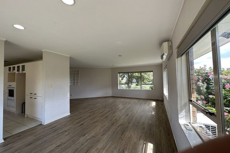 Photo of property in 134 Millhouse Drive, Northpark, Auckland, 2013