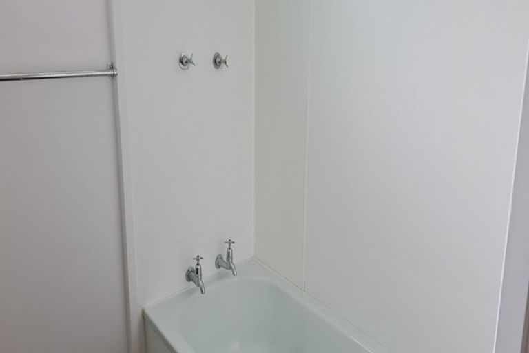 Photo of property in 31 Halsey Street, Clinton, 9534