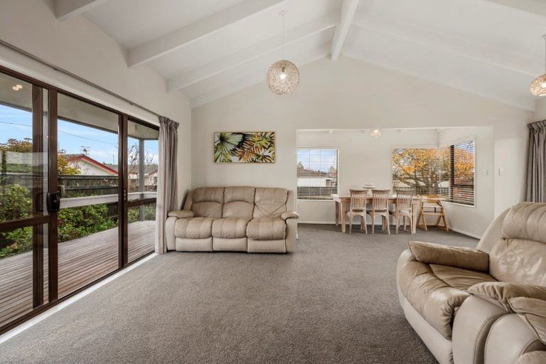 Photo of property in 44a Robertson Street, Glenholme, Rotorua, 3010