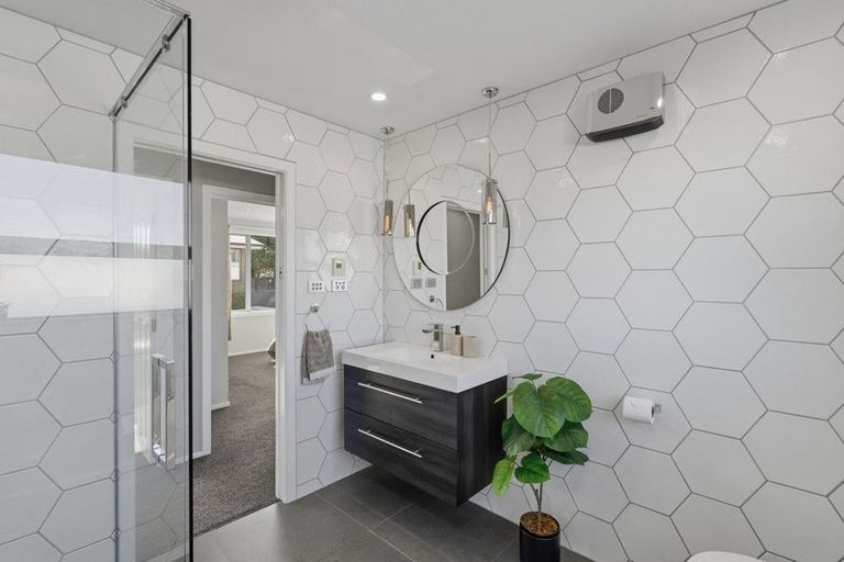 Photo of property in 86 Robertson Street, Gore, 9710