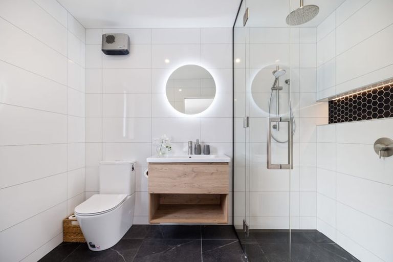 Photo of property in 5 Minsons Lane, Kennedys Bush, Christchurch, 8025