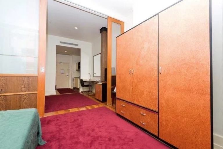 Photo of property in The Heritage Hotel Apartments, 317/35 Hobson Street, Auckland Central, Auckland, 1010