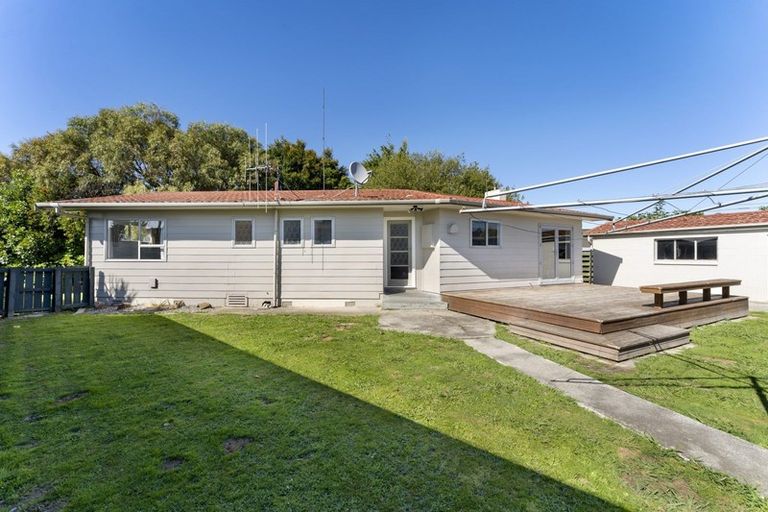 Photo of property in 3 Palliser Place, Milson, Palmerston North, 4414