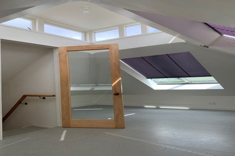 Photo of property in 21 Salamanca Road, Kelburn, Wellington, 6012