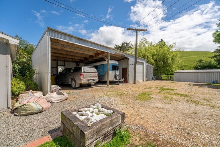 Photo of property in 32 Tokarahi-ngapara Road, Ngapara, Oamaru, 9494