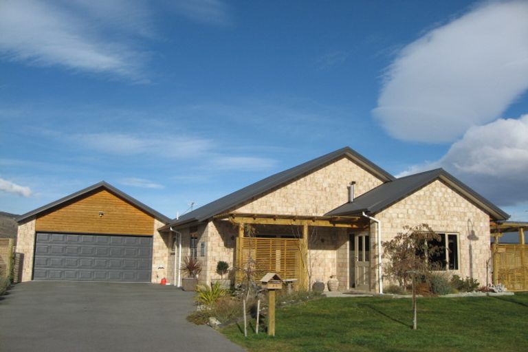 Photo of property in 35 Fenwick Crescent, Cromwell, 9310