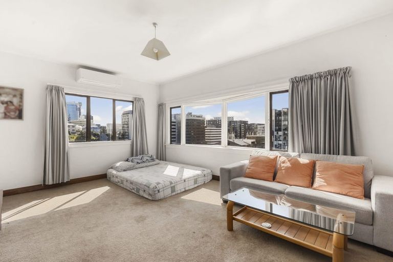 Photo of property in 325a The Terrace, Te Aro, Wellington, 6011