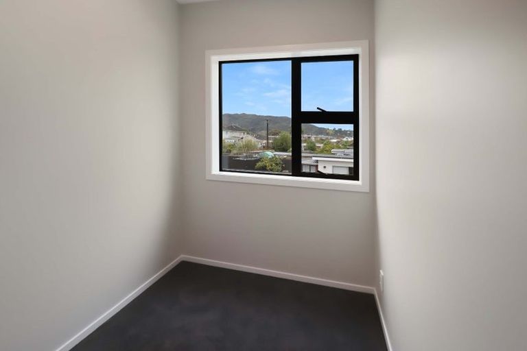 Photo of property in 107 Hewer Crescent, Naenae, Lower Hutt, 5011
