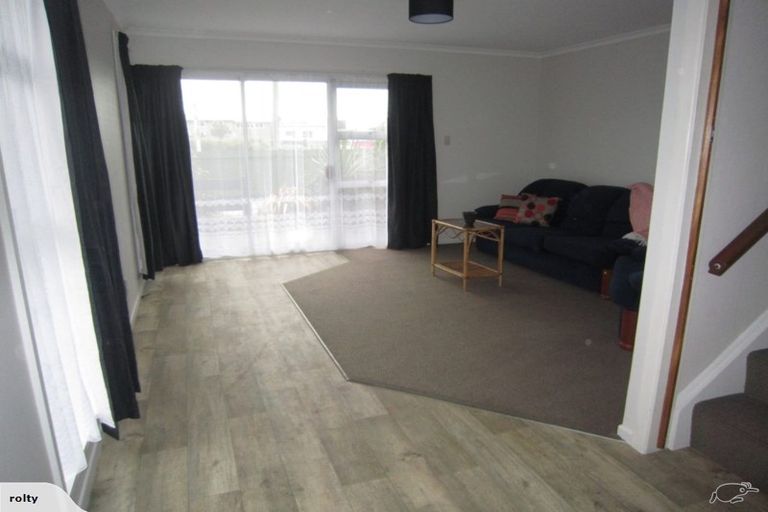 Photo of property in 1/70 Hawke Street, New Brighton, Christchurch, 8083