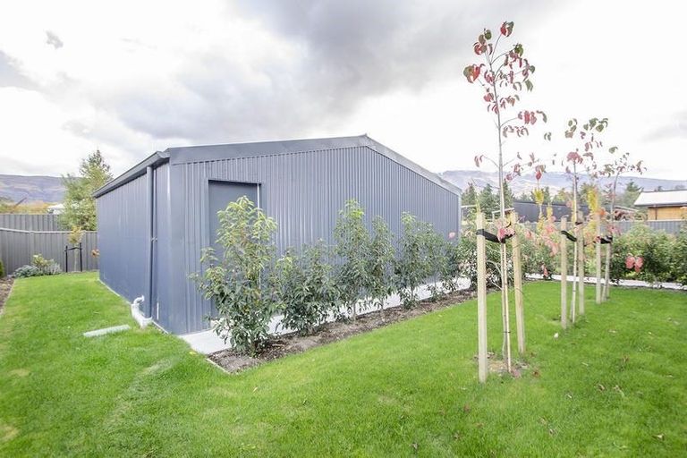 Photo of property in 37a Missy Crescent, Mount Pisa, Cromwell, 9383