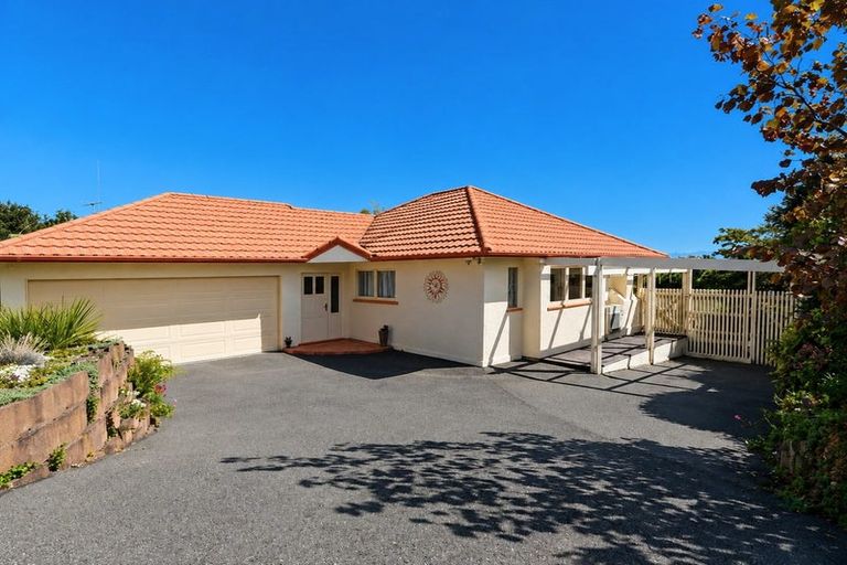 Photo of property in 12 Crescent Street, Richmond, 7020
