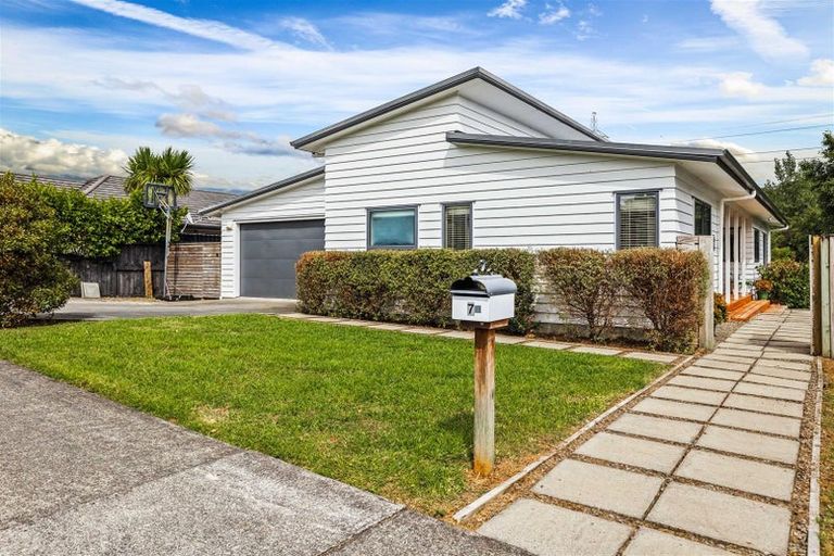 Photo of property in 7 Wautaiti Drive, Riverhead, 0820