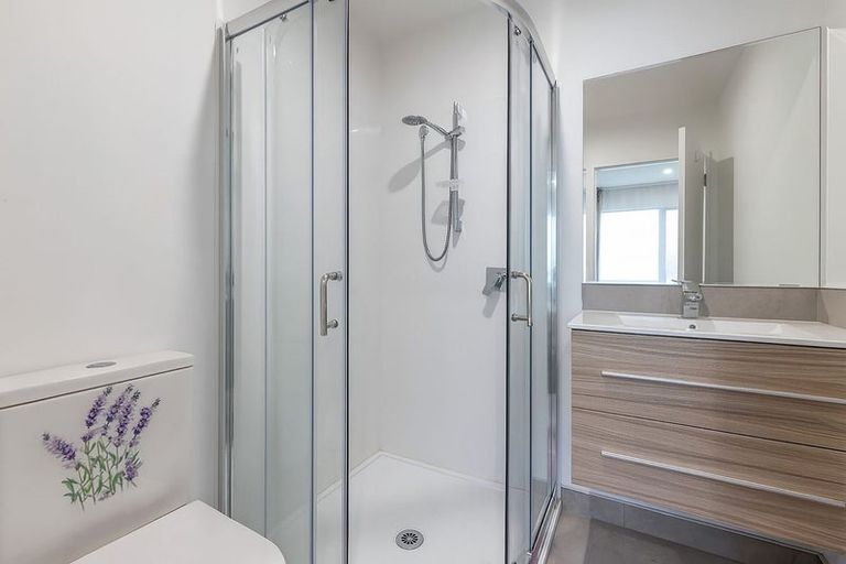 Photo of property in 3/4 Gilberthorpes Road, Islington, Christchurch, 8042