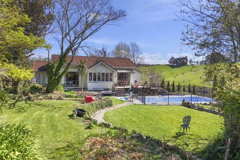 Photo of property in 108 Harley Road, Tasman, Upper Moutere, 7175