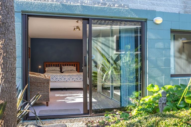 Photo of property in 428 Te Moana Road, Waikanae, 5036