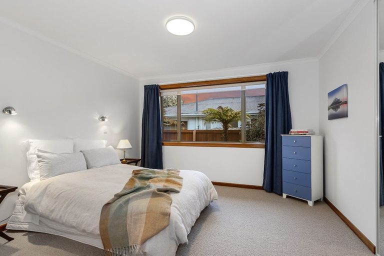 Photo of property in 11 Greers Road, Ilam, Christchurch, 8041