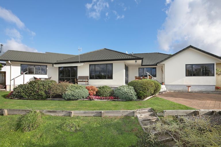 Photo of property in 149 Summerhill Drive, Fitzherbert, Palmerston North, 4410