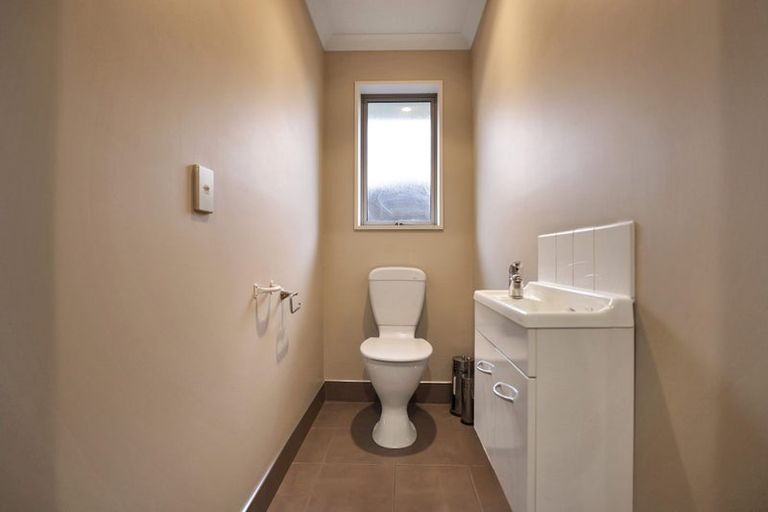 Photo of property in 21 Cox Street, Ashburton, 7700