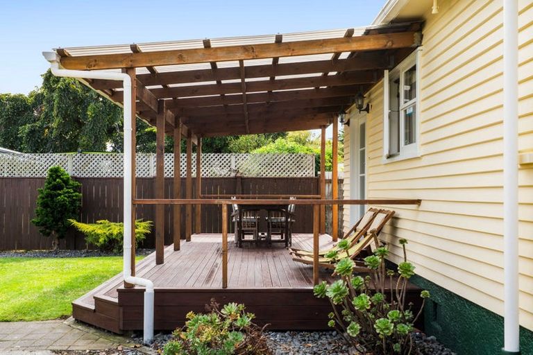 Photo of property in 54 Douglas Mclean Avenue, Marewa, Napier, 4110