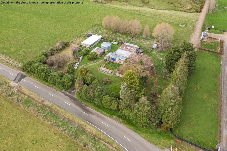 Photo of property in 440 Leedstown Road, Hunterville, Marton, 4787